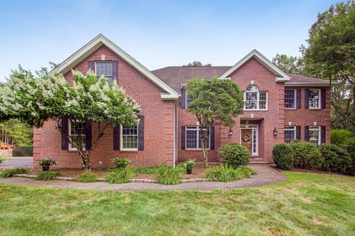40 Pleasant Dr, Southbury, CT, 06488-3231 | Card Image