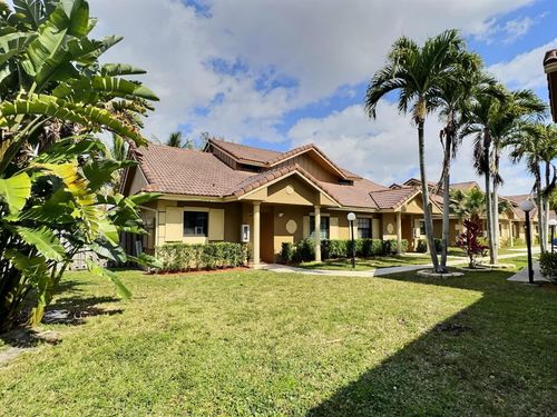 2652 Riverside Dr, Coral Springs, FL, 33065-5571 | Card Image