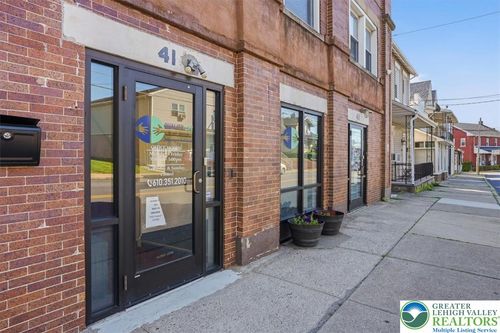 41-41 S 2nd St, COPLAY, PA, 18037-1205 | Card Image