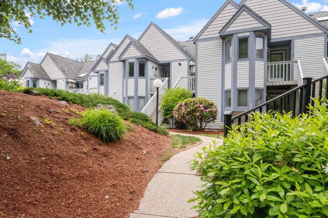 APT-34 - 738 Weirs Blvd, Condo with 2 bedrooms, 3 bathrooms and null parking in Laconia NH | Image 5