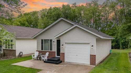412 Lady Slipper Ave Ne, New Prague, MN, 56071-2079 | Card Image