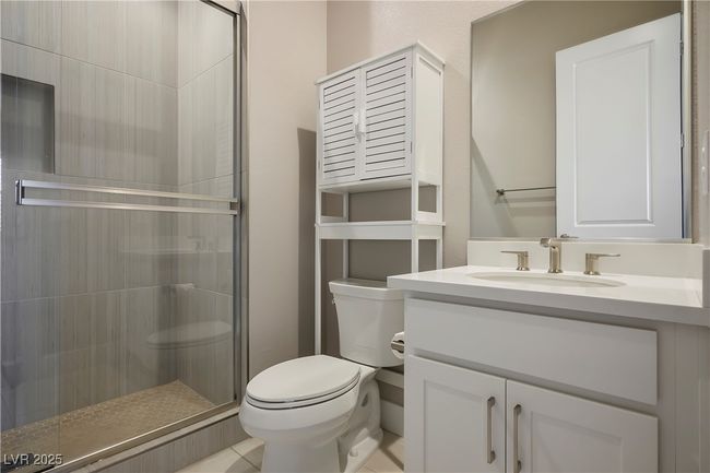 En Suite Bathroom Downstairs. | Image 19