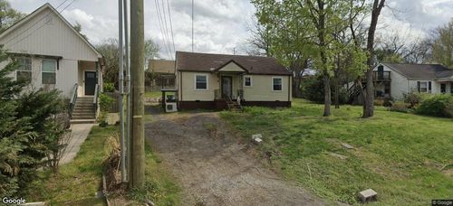 407 W Bend Dr, Nashville, TN, 37209 | Card Image