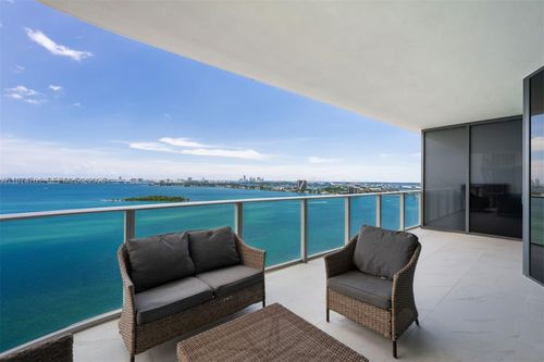 2201-700 Ne 24th St, Miami, FL, 33137-5498 | Card Image