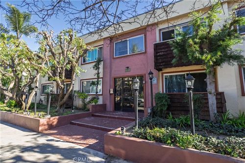 apt-8-5414 Newcastle Ave, Encino, CA, 91316-2096 | Card Image