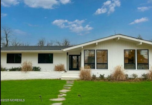 70 Heath Ave, Oakhurst, NJ, 07755-1148 | Card Image