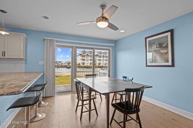 247 Bay View Blvd, House other with 4 bedrooms, 3 bathrooms and 1 parking in Atlantic Beach NC | Image 7