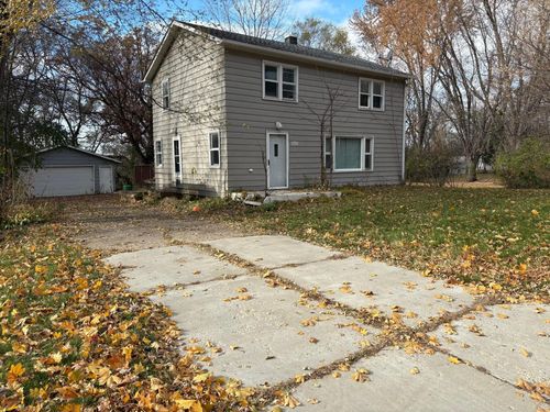 1391 12th Ave, Newport, MN, 55055-1713 | Card Image