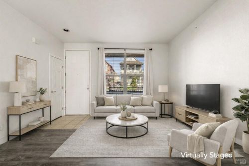 104-3840 Martina Ave, Santa Rosa, CA, 95407-2550 | Card Image