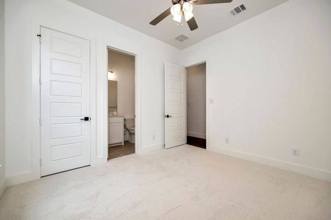 13445 Meadow Cross Dr, House other with 4 bedrooms, 5 bathrooms and null parking in Aledo TX | Image 29
