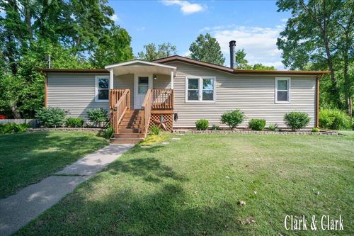 8709 Cory Dr, Delton, MI, 49046-8759 | Card Image