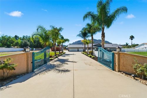 30195 Ynez Rd, Temecula, CA, 92592 | Card Image