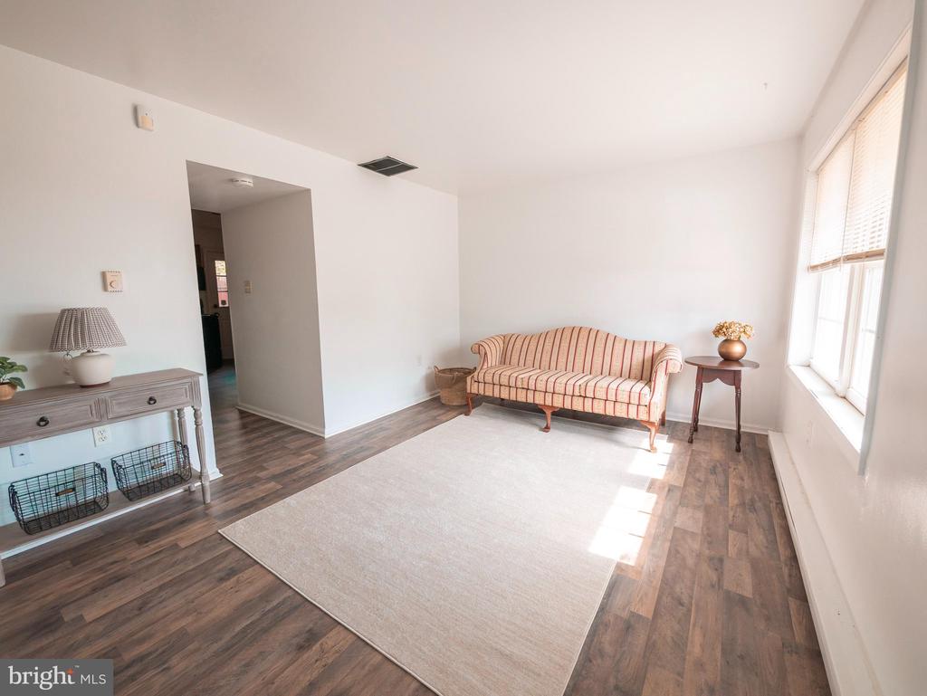 Ravenwood Rd, Stephens City, VA 22655