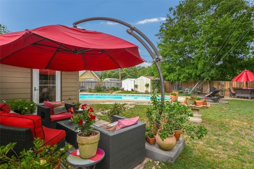 6702 Langston Dr, Austin, TX, 78723-2216 | Card Image