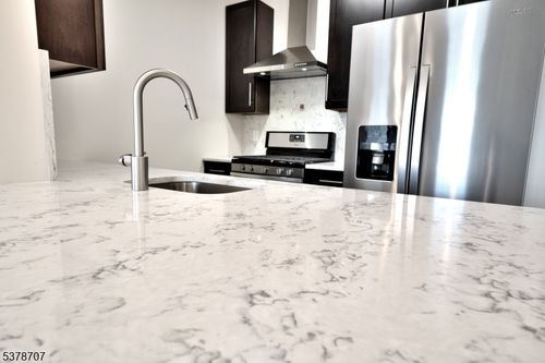 42-842 Strassle Way, South Plainfield, NJ, 07080-4055 | Card Image