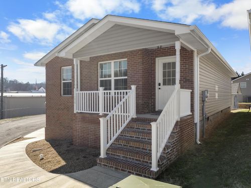 1030 Park Blvd Circle, Rogersville, TN, 37857 | Card Image
