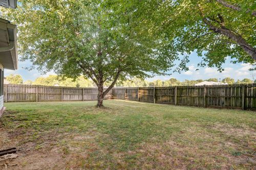 4058 W Monterry Ct, Battlefield, MO, 65619-8249 | Card Image