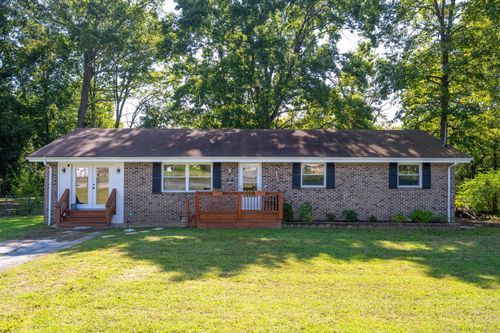 29 Edgewood Cir, Fort Oglethorpe, GA, 30742-3011 | Card Image