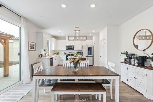 4836 Sicily Dr, Lake Elsinore, CA, 92530-2052 | Card Image