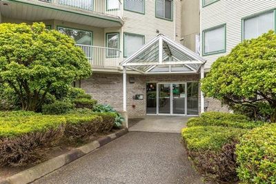 204 - 19236 Ford Rd, Condo with 1 bedrooms, 1 bathrooms and 1 parking in Pitt Meadows BC | Image 2