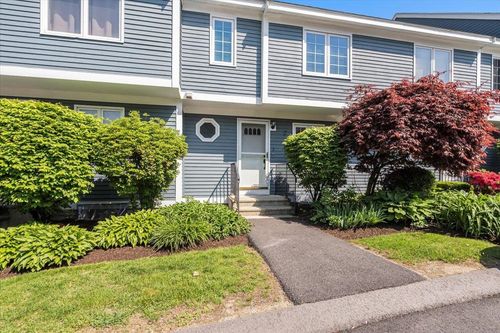 7 Swift Lane, Merrimack, NH, 03054 | Card Image