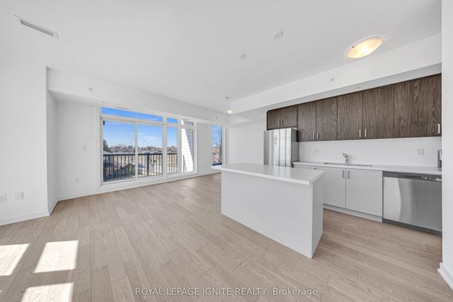 2 - 188 Angus Dr, Condo with 3 bedrooms, 2 bathrooms and null parking in Ajax ON | Image 9