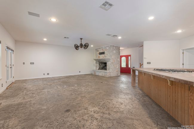 1245 Phantom Rider Trl, House other with 5 bedrooms, 4 bathrooms and null parking in Spring Branch TX | Image 40