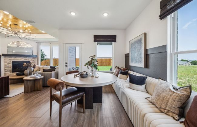 Spacious dining area *Model representation | Image 6
