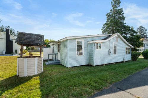 13 College St, Old Saybrook, CT, 06475-2524 | Card Image