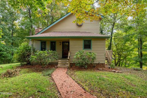 5084 Lake Forest Dr, Kingsport, TN, 37663-3714 | Card Image
