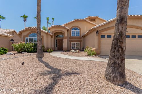 927 W Grand Caymen Dr, Gilbert, AZ, 85233-7519 | Card Image