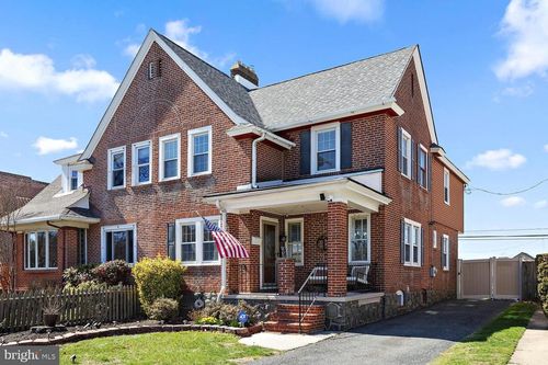 29 S Sycamore St, WILMINGTON, DE, 19805-3740 | Card Image