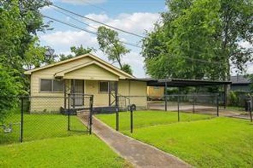 421 Clearwater St, Houston, TX, 77029-4610 | Card Image