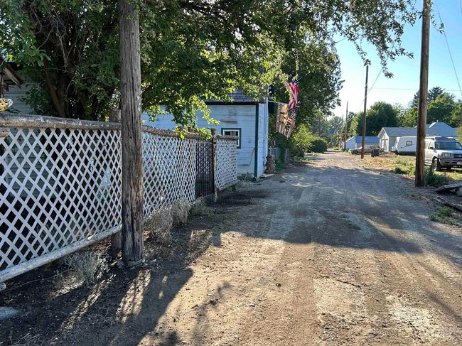 309 E E C St, House other with 3 bedrooms, 2 bathrooms and null parking in Shoshone ID | Image 13