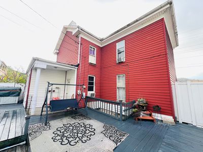 730 Commerce St, House other with 3 bedrooms, 2 bathrooms and null parking in Wellsburg WV | Image 2