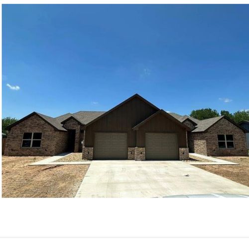 228 Saint Charles Dr, Springtown, TX, 76082-2819 | Card Image