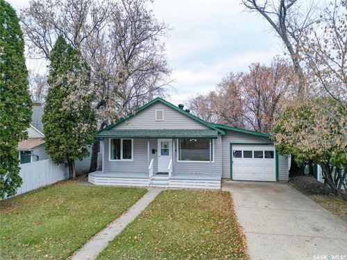 518 20th St E, Prince Albert, SK, S6V1L3 | Card Image