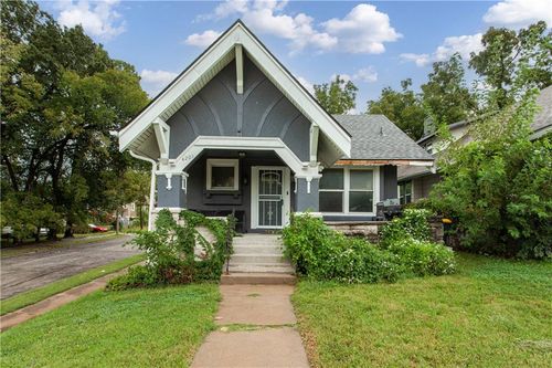 4201 Prospect Ave, Kansas City, MO, 64130-1326 | Card Image