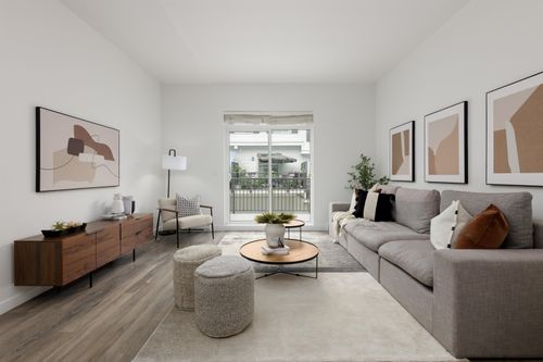 28-13636 81a Ave, Surrey, BC, V3W1H9 | Card Image