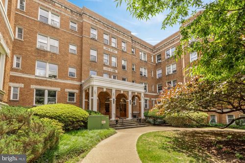 205-1820 Clydesdale Pl Nw, WASHINGTON, DC, 20009-2165 | Card Image