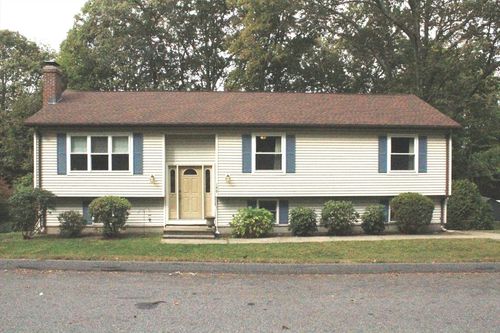 148 Hampton St, Auburn, MA, 01501-2652 | Card Image