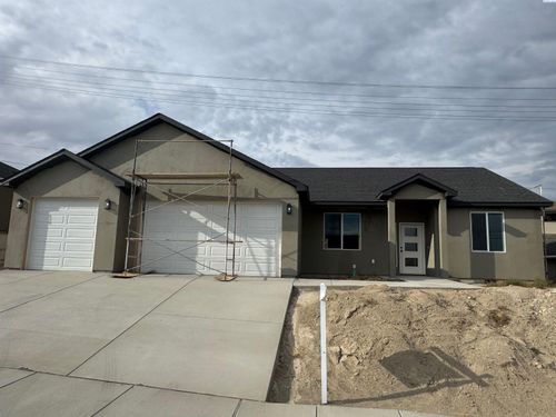 10058 Bob Olson Pkwy, Kennewick, WA, 99338 | Card Image