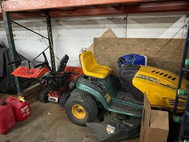 Snow blower & lawnmower included | Image 10