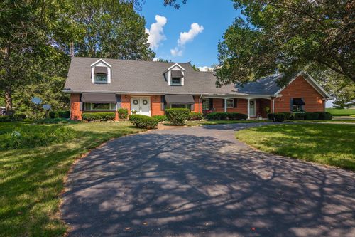 18468 E 600 North Rd, Bloomington, IL, 61705-5778 | Card Image