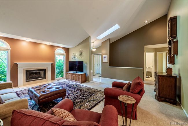 Gracious living space | Image 11