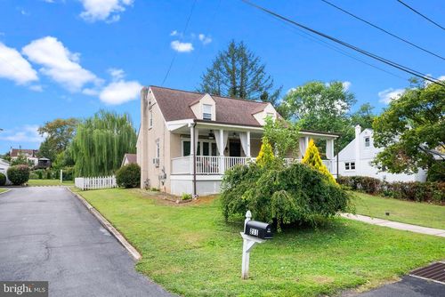 211 Walnut St, KING OF PRUSSIA, PA, 19406-2535 | Card Image