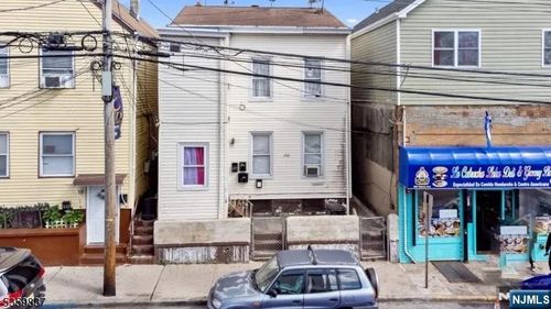 288 Totowa Ave, Paterson, NJ, 07502-2223 | Card Image