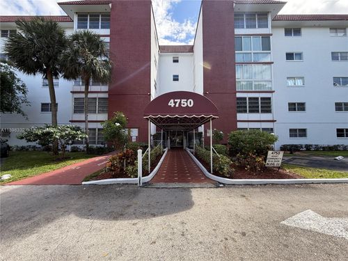 apt-211-4750 Nw 22nd Ct, Lauderhill, FL, 33313-3403 | Card Image