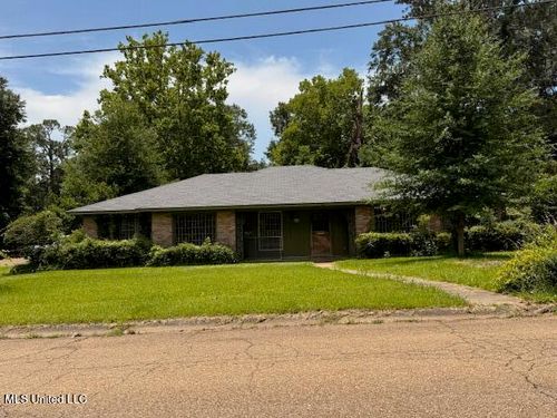 1119 Primrose St, Jackson, MS, 39212-3906 | Card Image