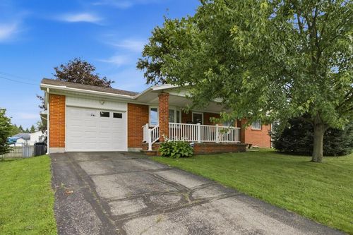 1465 Orange Rd, Ashland, OH, 44805-1308 | Card Image
